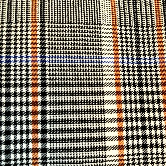 Pull Up Pants - Picture 3 of 7